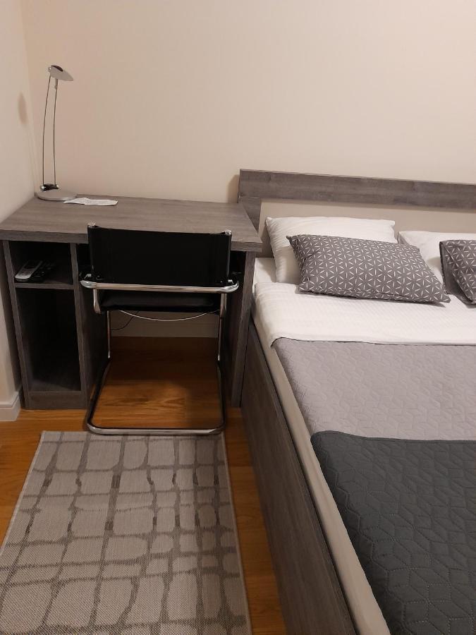 Apartment Diamond Podgorica Esterno foto